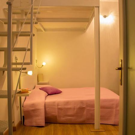Appartamento Lilla Dei Buoni E Cattivi Cagliari Quarto foto