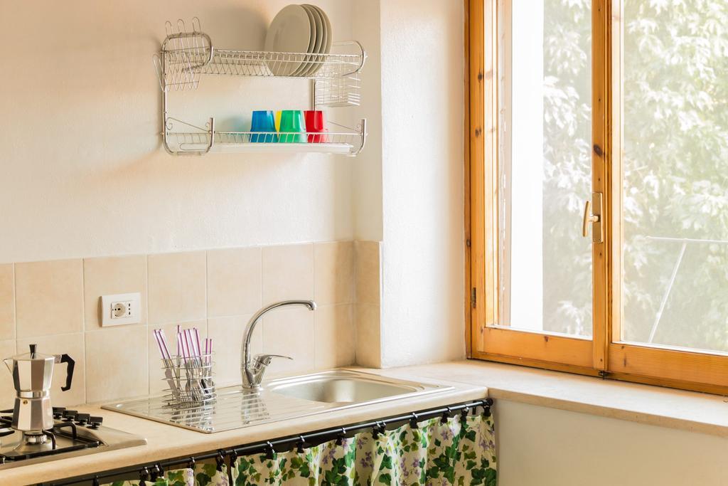 Appartamento Lilla Dei Buoni E Cattivi Cagliari Quarto foto