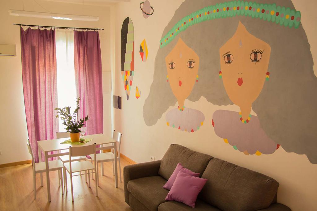 Appartamento Lilla Dei Buoni E Cattivi Cagliari Quarto foto